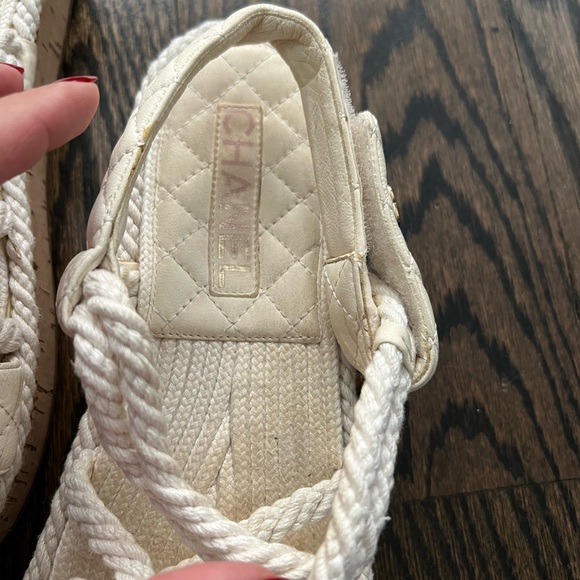 CHANEL interlocking CC logo Sandals size 39 EU beige - Picture 3 of 6